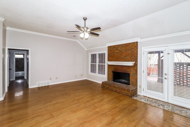 Building Photo - 4800 Harvest Knoll Cove S