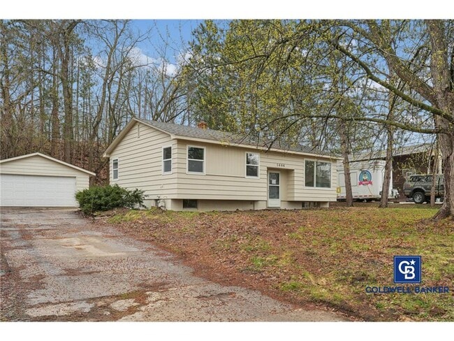 Building Photo - 1444 Ames Ave E