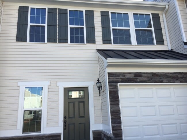 Building Photo - 7483 Red Mulberry Way