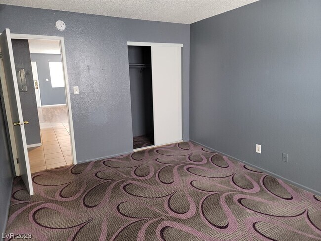 Building Photo - 5335 Mancos Ct