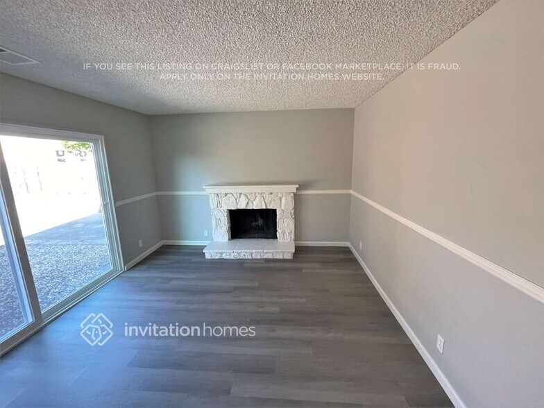 Building Photo - 223 Gypsum Dr
