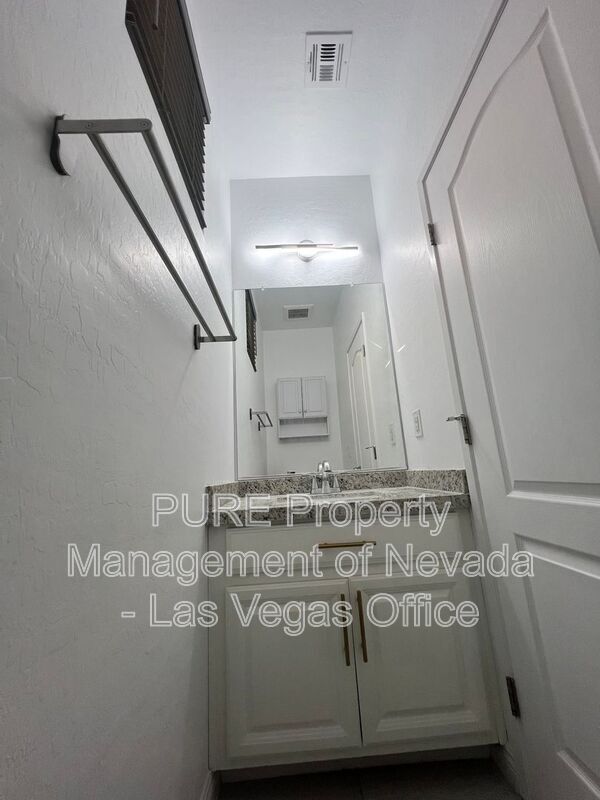 Building Photo - 7638 Peaceful Trellis Dr