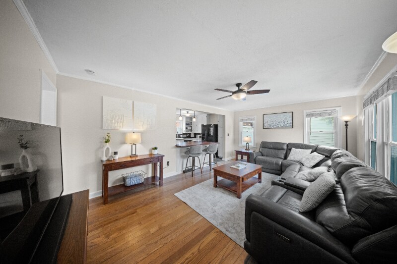 Building Photo - 8106 Jarboe St