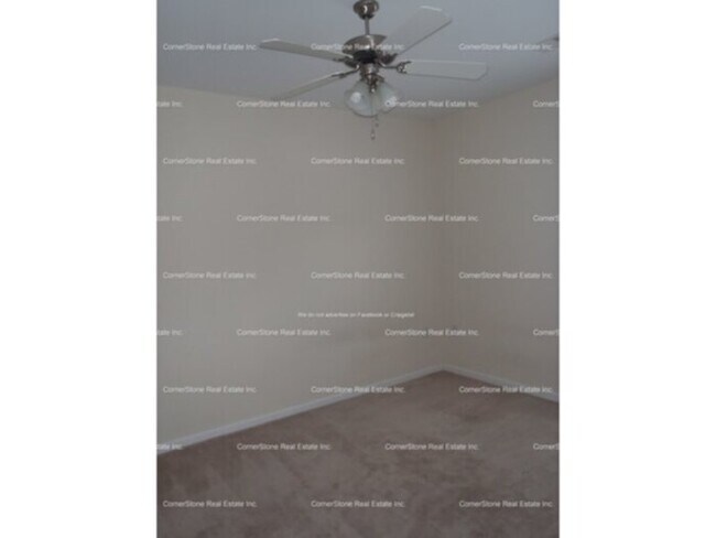 Building Photo - 616 Marshtree Ln