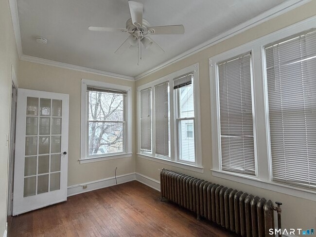 Building Photo - 41-43-43 Hebron St