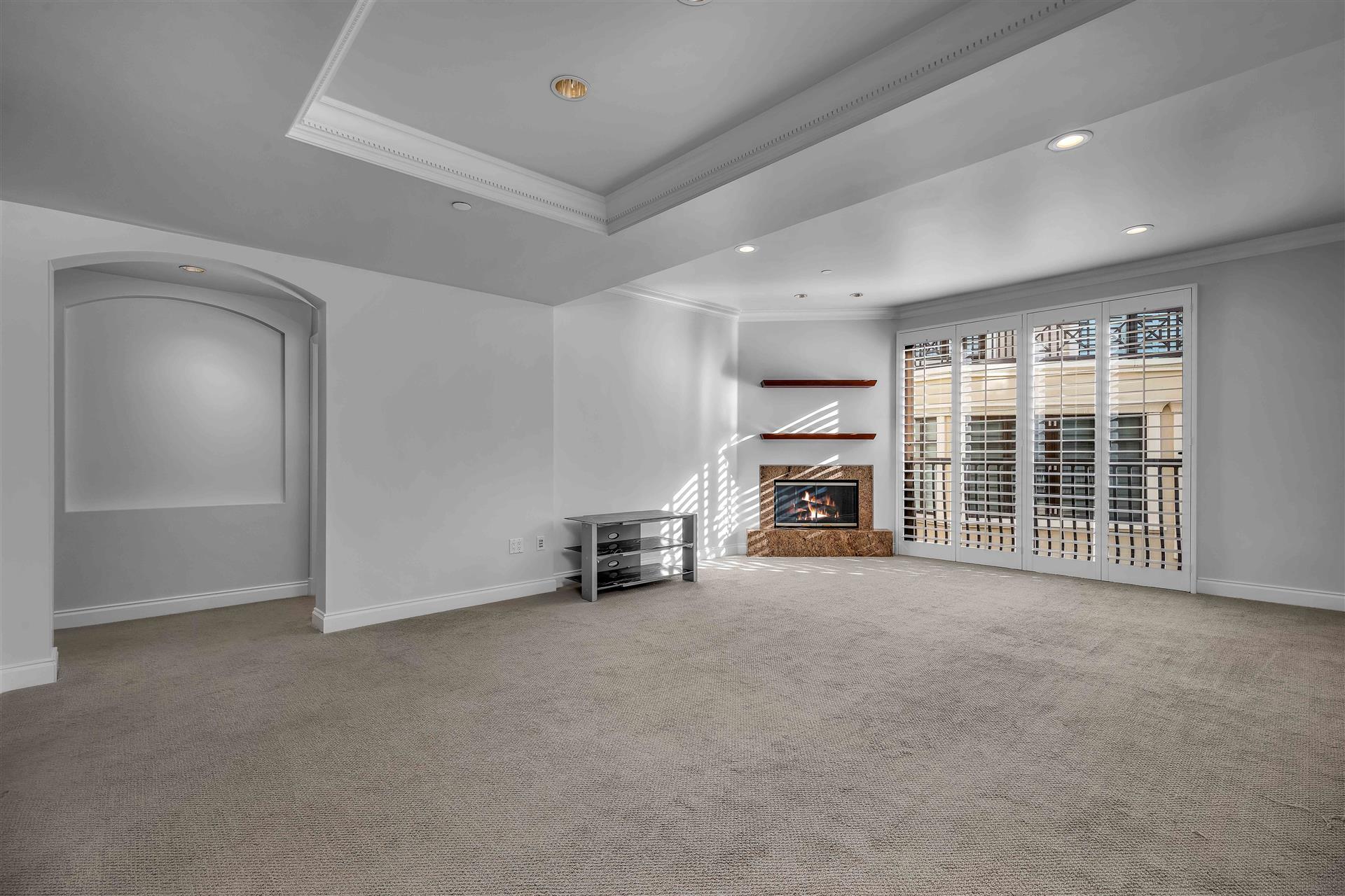 Building Photo - 11847 Gorham Ave