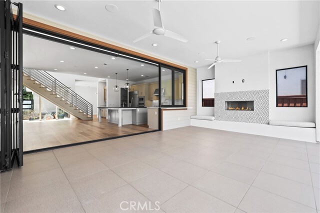 Building Photo - 1650 Murano Pl