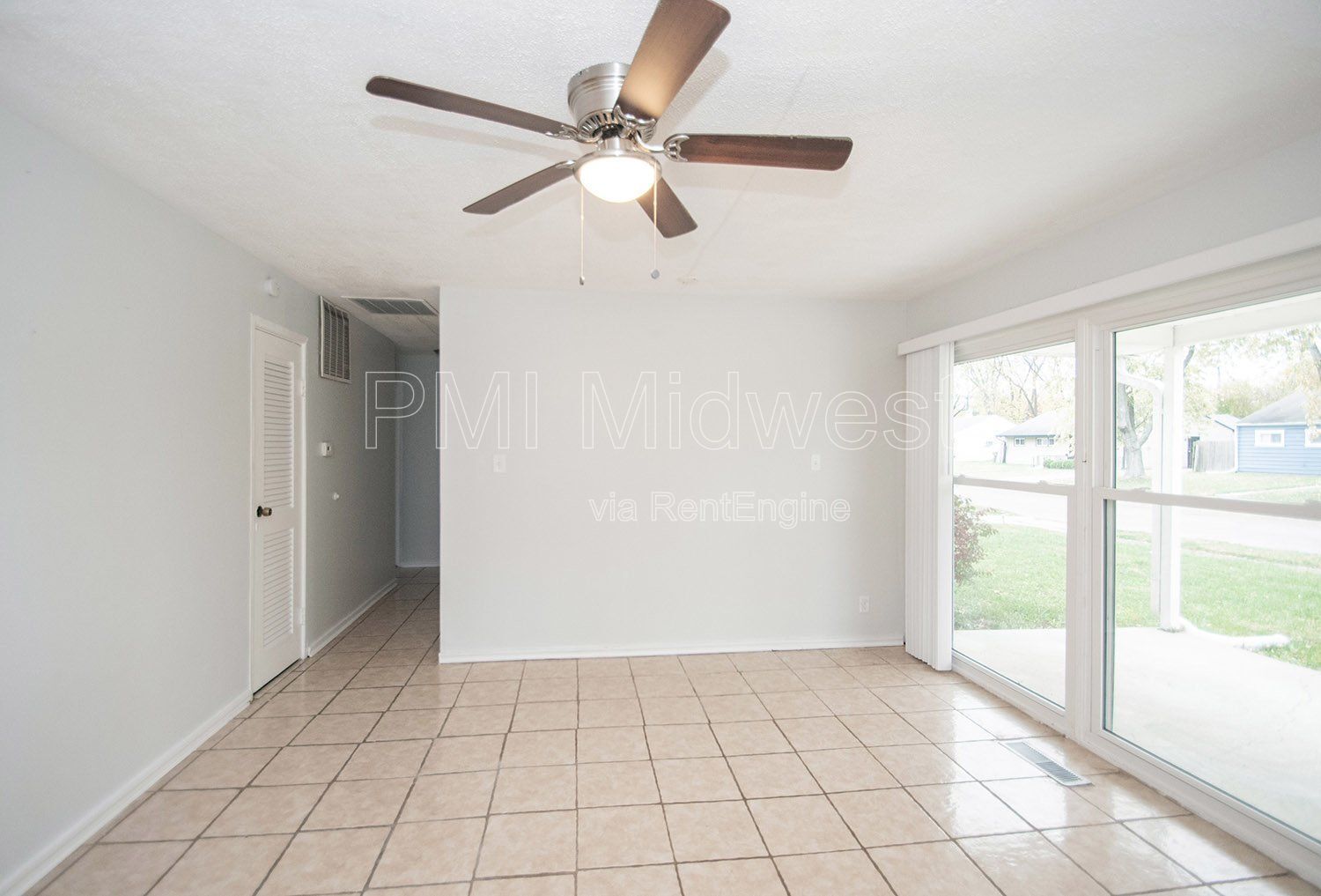 Building Photo - 4610 Karen Dr