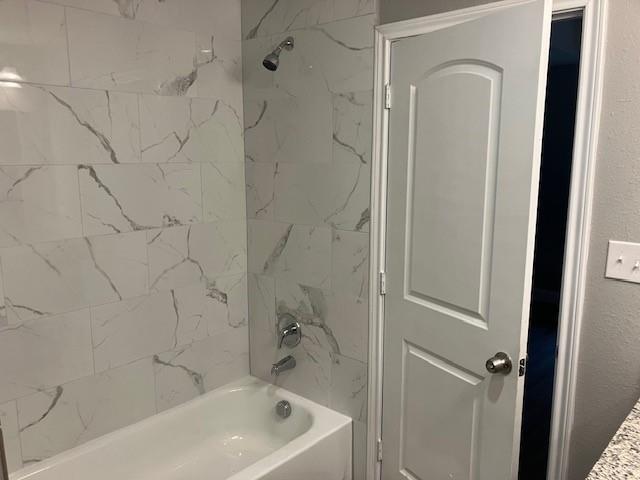 Building Photo - 191 Geronimo