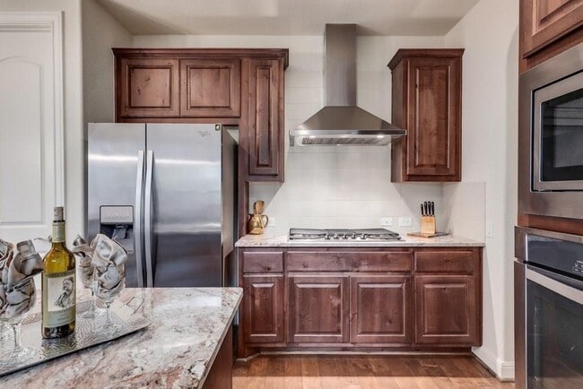 Building Photo - 10825 Ballard Path