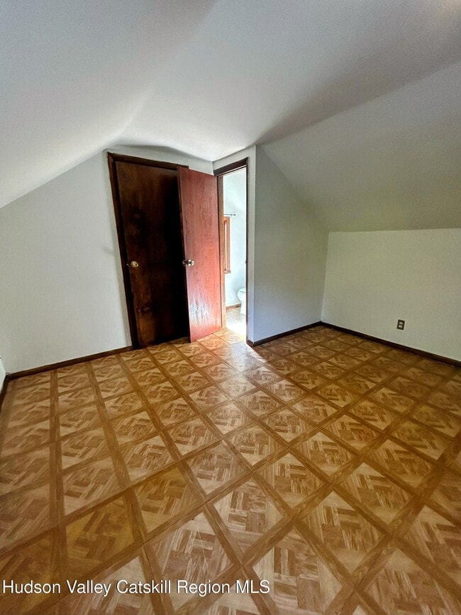 Building Photo - 1227 US-9