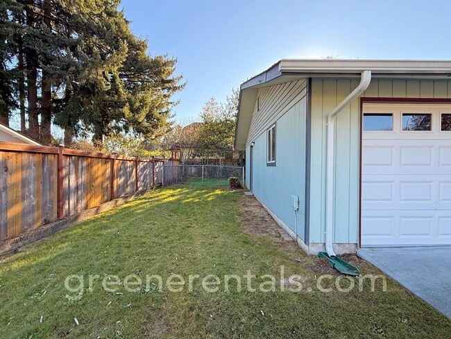 Building Photo - Coming Soon! 2BR 1.75BA Rambler in Olympia/Tumwater Neighborhood