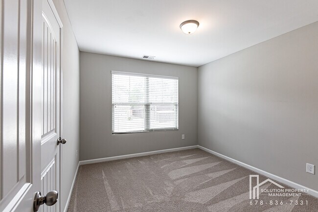 Building Photo - 35 Ginger Ct