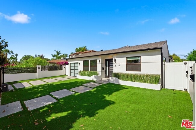 Building Photo - 5735 Saloma Ave