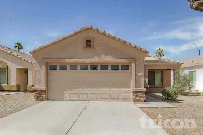 Building Photo - 2522 S 114th Ln