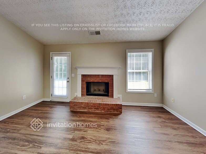 Building Photo - 273 Rockingham Dr