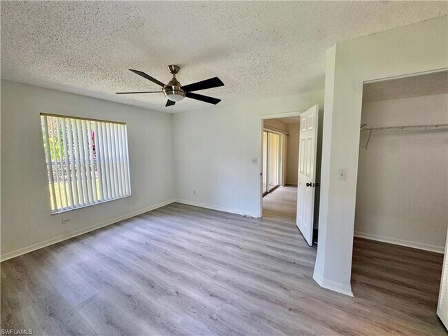 Building Photo - 661 Squire Cir