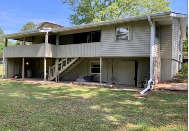 Building Photo - 158 Shiloh Rd