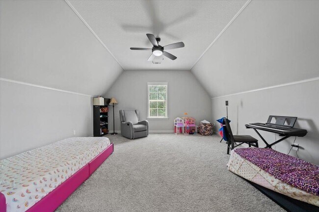 Building Photo - 4741 Carousel Ln