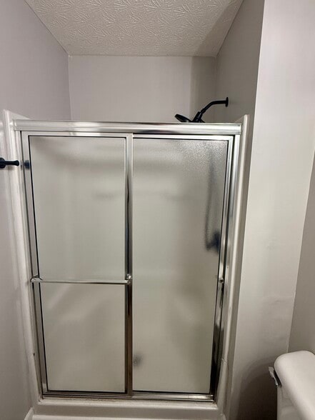 Building Photo - 4681 Grandover Dr