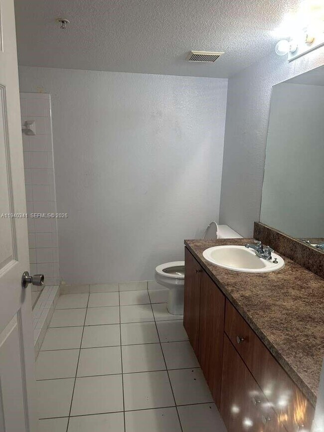 Building Photo - 15460 SW 284th St