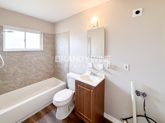 Building Photo - 2002 Fairbanks St