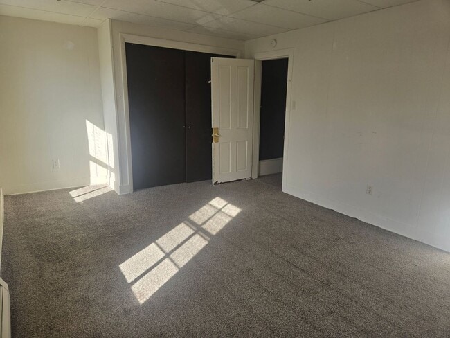 Building Photo - Coming Soon! Cozy 3 Bedroom, 1 Bath Home I...