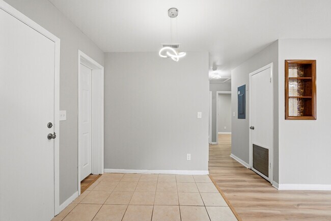 Building Photo - 8043 Joffre Dr