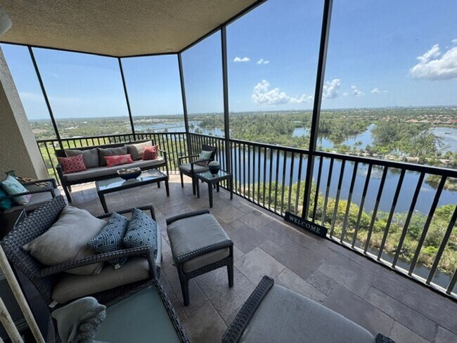 Building Photo - 14380 Riva Del Lago Dr