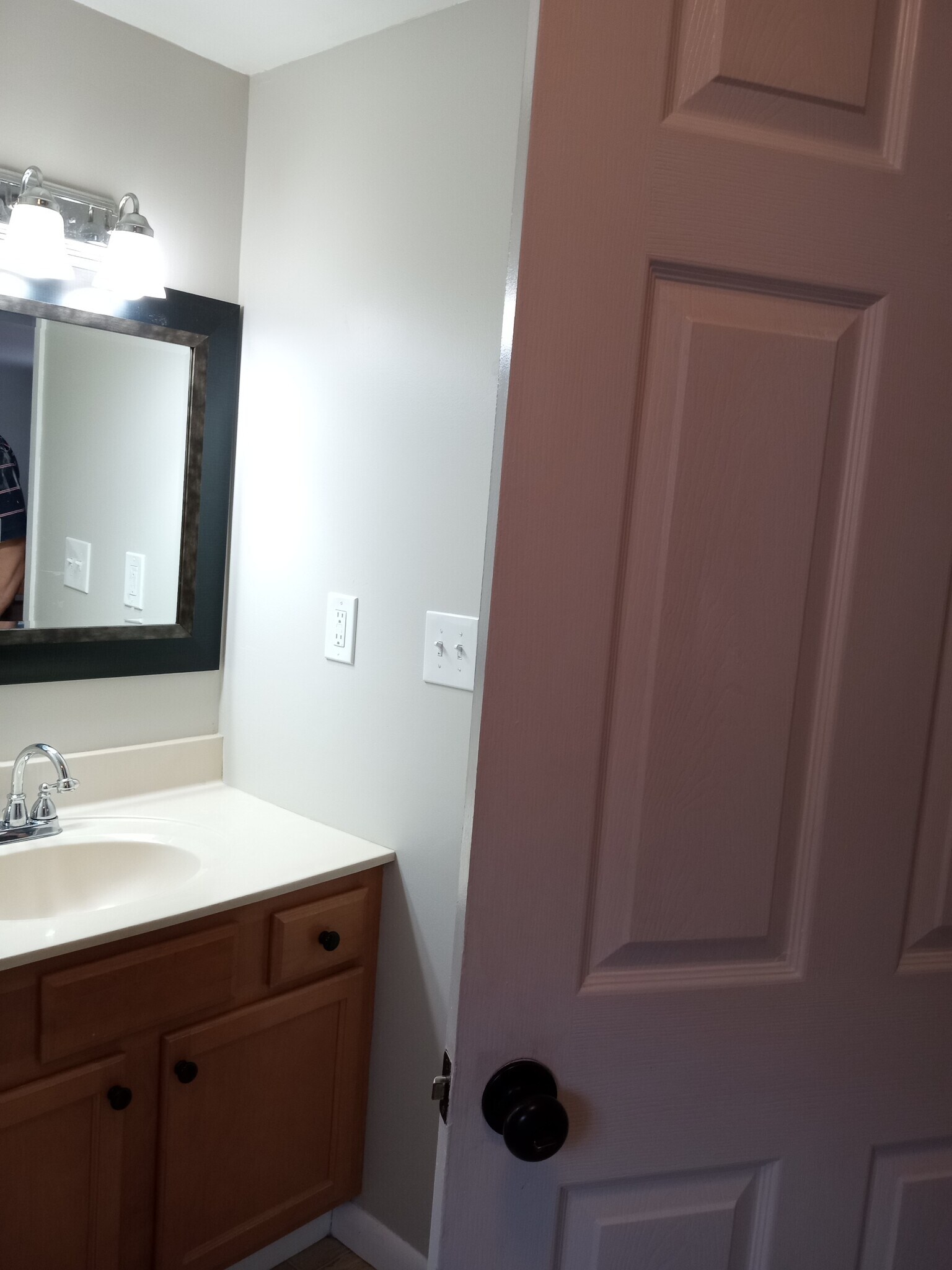 Bathroom - 15236 NY-30