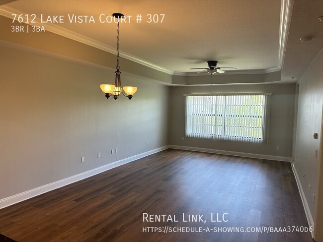 Building Photo - Views Views Views! 3 Bedroom Condo For Rent