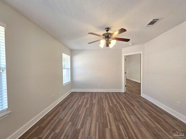Building Photo - 5008 Orlando Ct