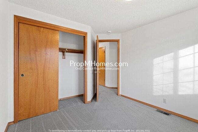 Building Photo - Charming 3-Bedroom, 2.5-Bath Home in Aloha