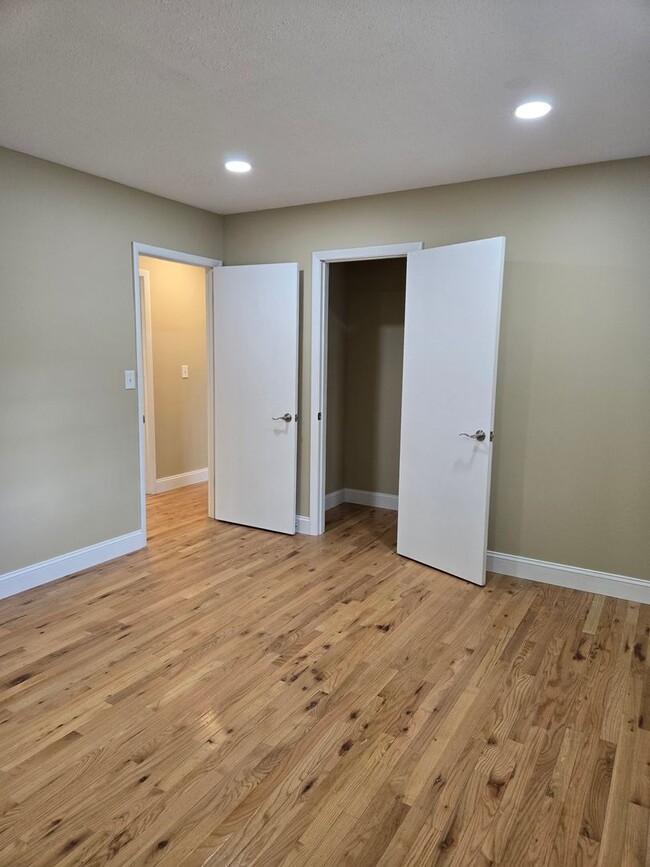 Building Photo - 108 Potomac Cir