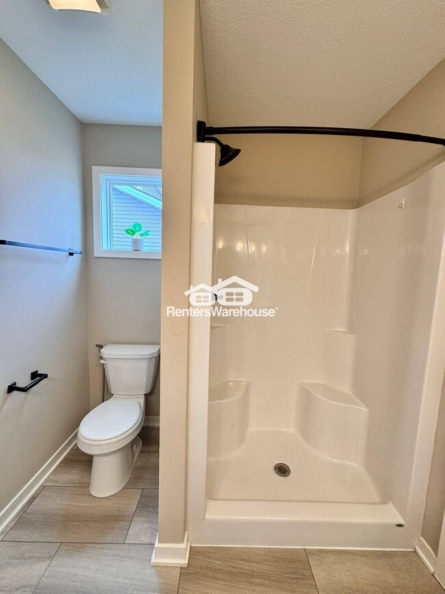 Building Photo - 1200 Locust St