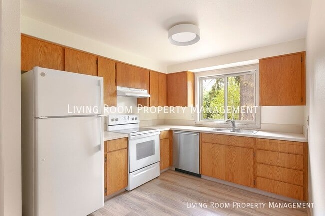 Building Photo - 9801 SW 49th Ave