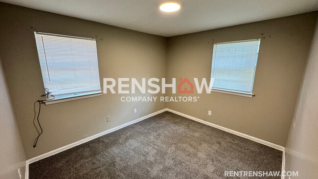 Building Photo - 1072 S Willett St