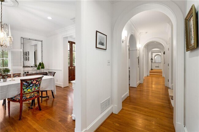 Building Photo - 4224 E Conway Dr NW