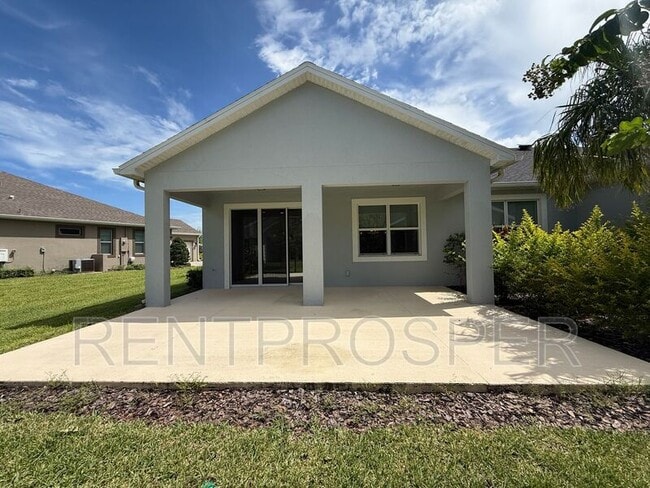 Building Photo - 2694 Addison Dr
