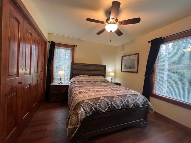 Building Photo - SEASONAL FURNISHED RENTAL