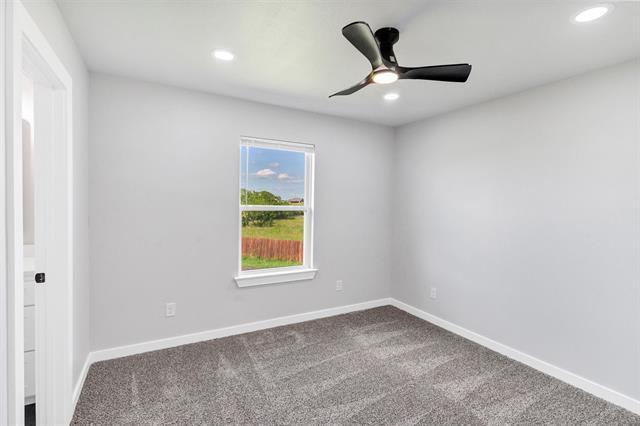 Building Photo - 576 Highview Ct