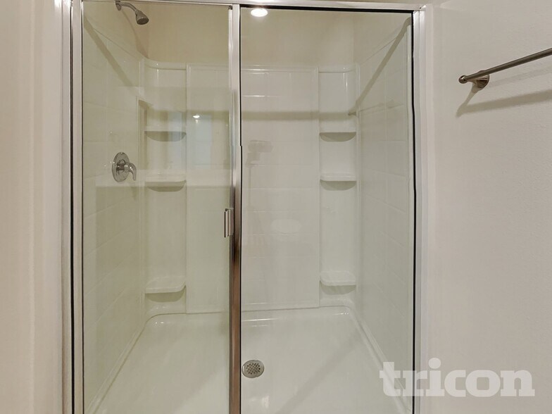 Building Photo - 201 Switchback Hl Rd