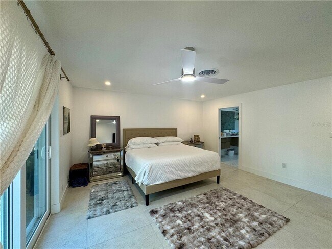 Building Photo - 7372 Melaleuca Way