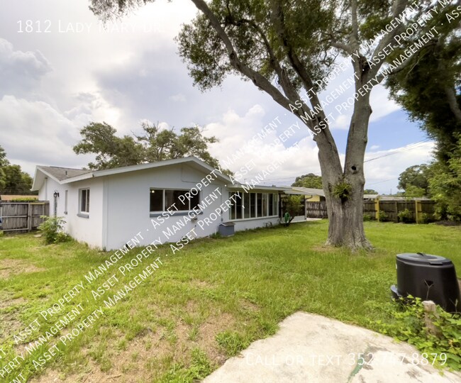 Building Photo - 1812 Lady Mary Dr