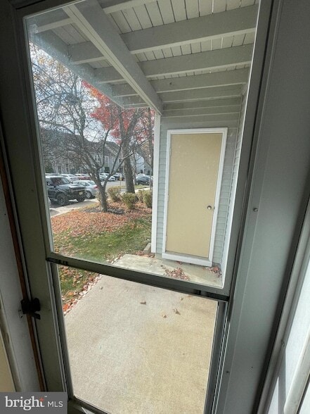 Building Photo - 5207A Adelaide Dr