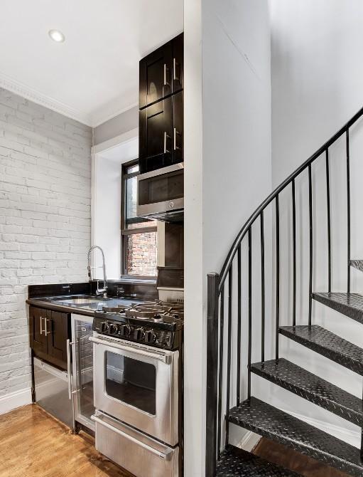 Building Photo - 2 bedroom in New York NY 10019