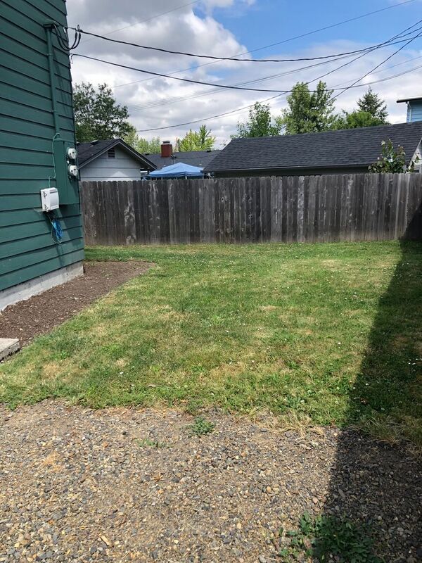 Building Photo - 3637 E Amazon Dr