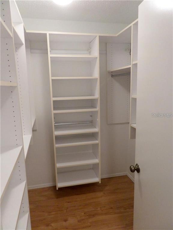 Building Photo - 3601 Garden Lakes Clenet