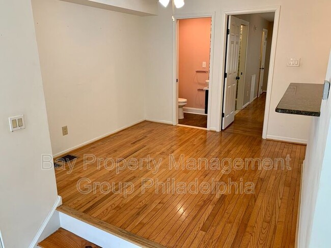 Building Photo - 2751 Pennsylvania Ave