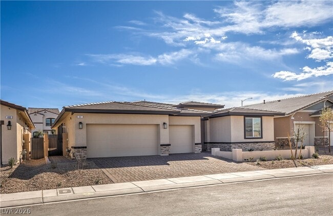 Building Photo - 497 Chestnut Falcon Ave